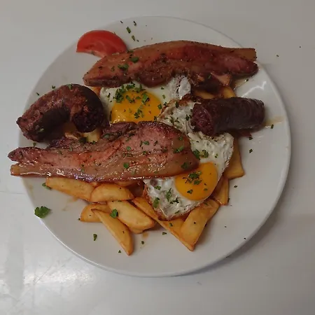 Restaurant Le Torrent Hotell Santo-Pietro-di-Venaco